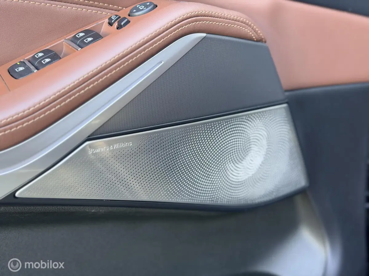 M50i High Executive BTW BOMVOLL TOPSTAAT!!!