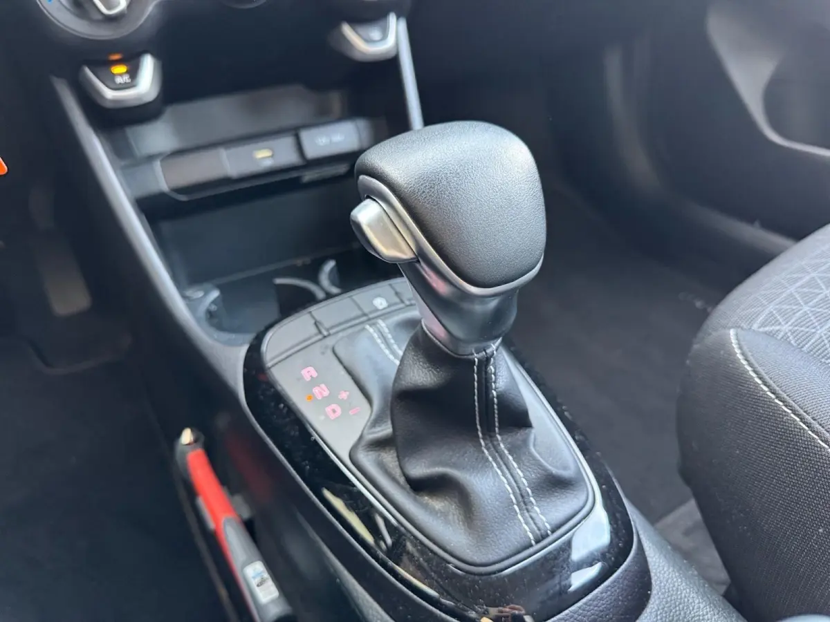 1.0 DPi DynamicLine | Automaat | LM-velgen | parkeercamera | Cruise control | Apple Carplay/Android Auto