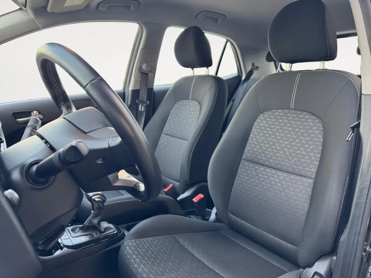 1.0 DPi DynamicLine | Automaat | LM-velgen | parkeercamera | Cruise control | Apple Carplay/Android Auto