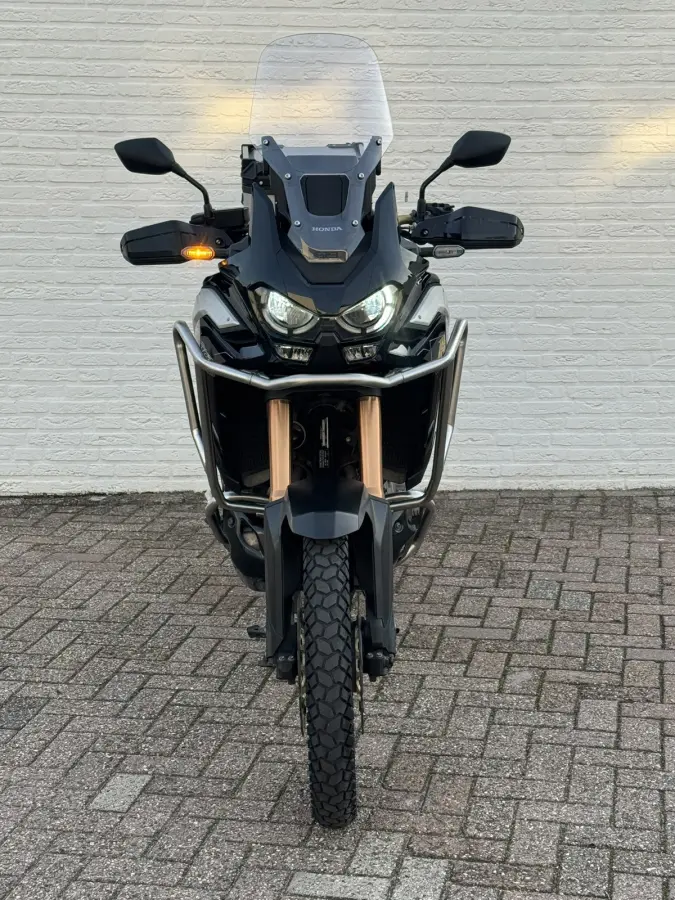CRF 1100L Africa Twin DCT ABS Dealer onderhouden Topconditie!!!