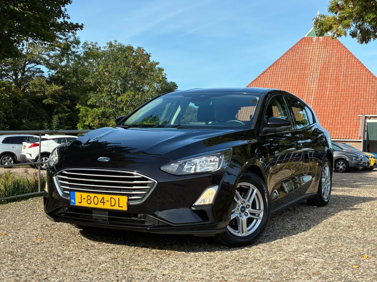 1.0 EcoBoost Trend Edition Business | Cruise + Airco + Navi nu € 12.975,-