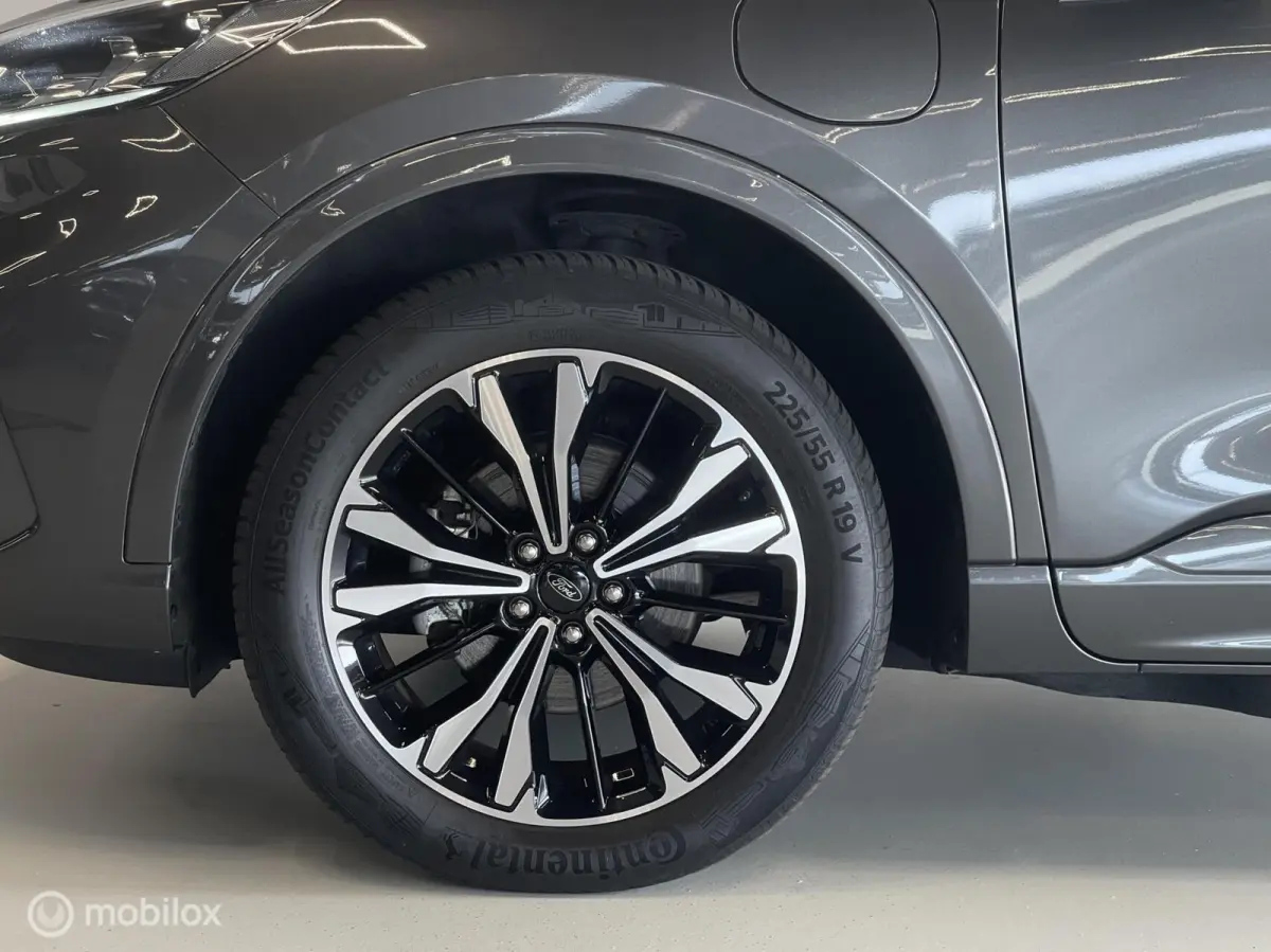 Hybrid ST-Line X | VERKOCHT – Zoekopdracht mogelijk