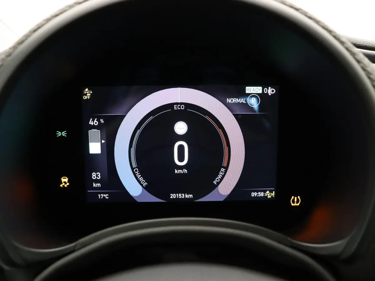 La Prima 42 kWh | WLTP 299km | Stoelverwarming | Getint Glas | Full Led | Apple Carplay & Android Auto |