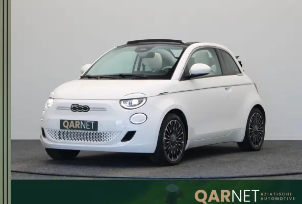 La Prima 42 kWh | WLTP 299km | Stoelverwarming | Getint Glas | Full Led | Apple Carplay & Android Auto |