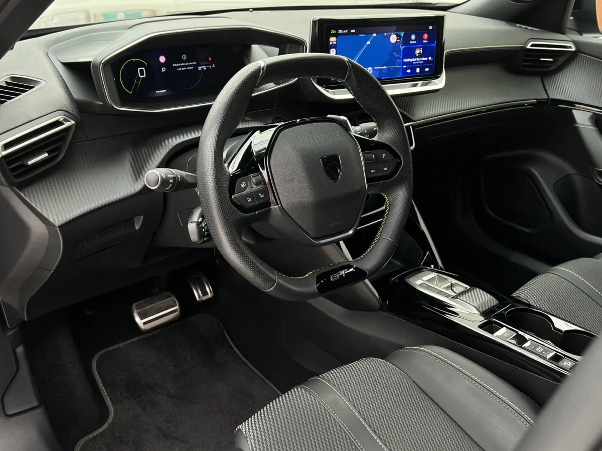 PureTech 130 GT EAT8 Automaat | Camera | Draadloze lader | Android Auto / Carplay