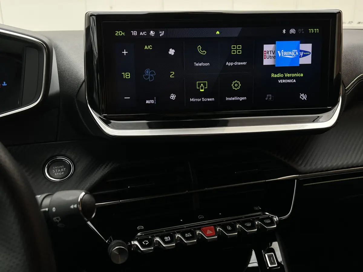 PureTech 130 GT EAT8 Automaat | Camera | Draadloze lader | Android Auto / Carplay