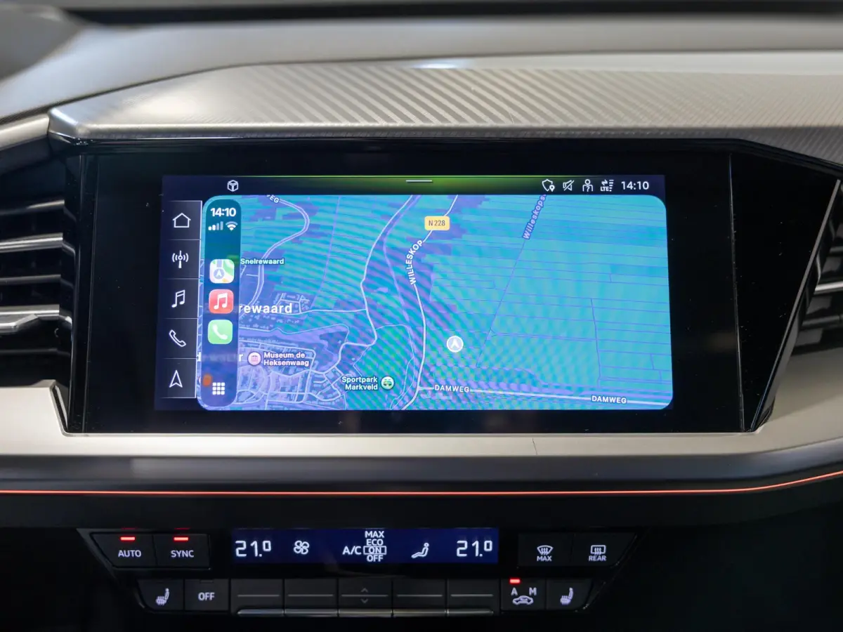 40 Launch edition Advanced Plus 77 kWh / 204pk / Panorama dak / Warmtepomp / Head-up display / Stoelverwarming /