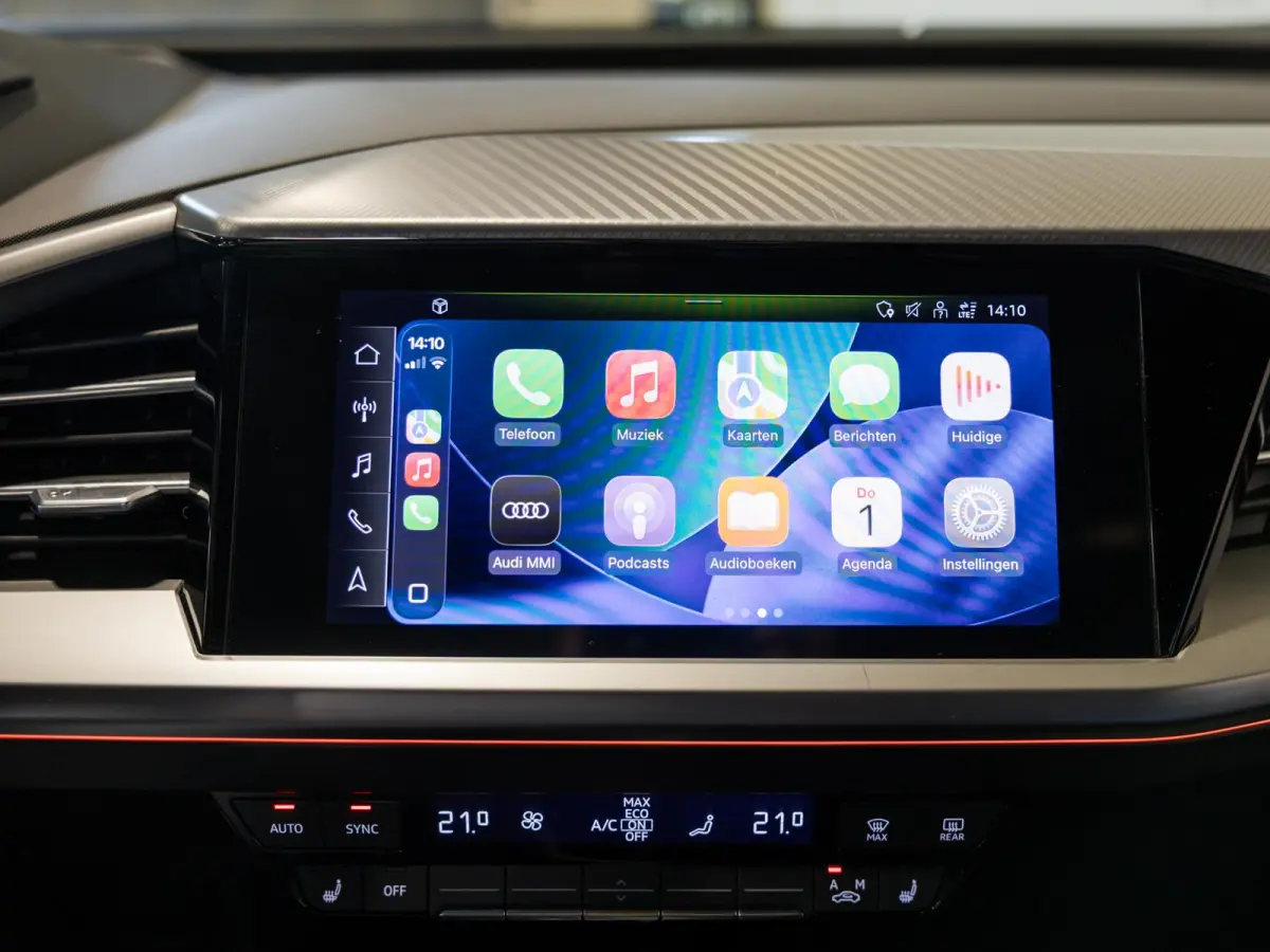 40 Launch edition Advanced Plus 77 kWh / 204pk / Panorama dak / Warmtepomp / Head-up display / Stoelverwarming /