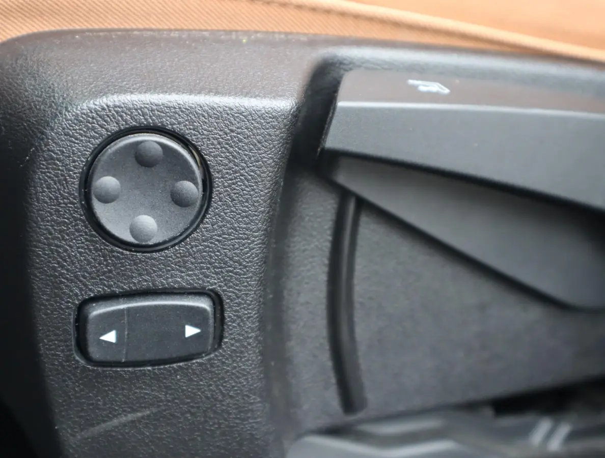 xDrive30e High Executive | Pano | HUD | Trekhaak