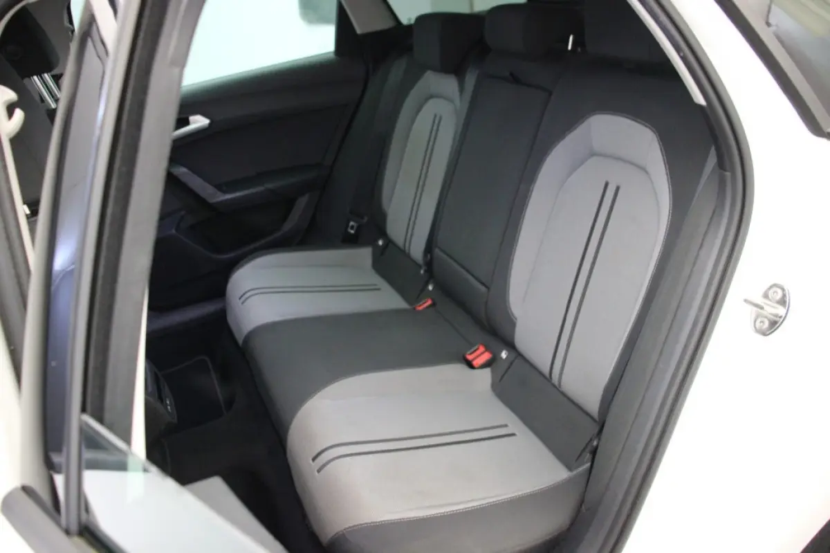 1.0 TSI Style Business Intense - Digitaal Cockpit, Carplay, Camera Adapt. Cruise