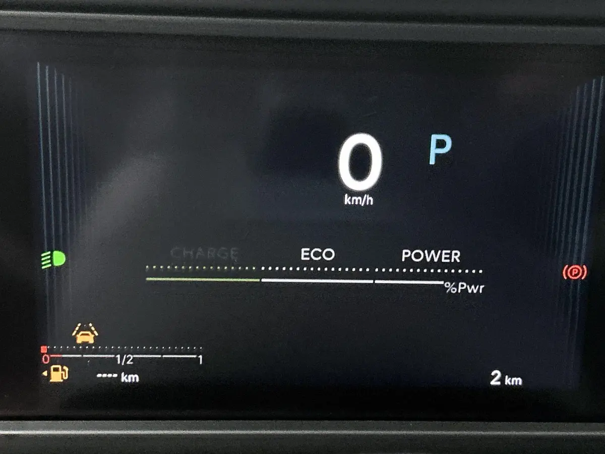 Collection Extended range 54 kWh 156pk | Voorraaddeal! | 416 km actieradius WLTP | Navigatie | Winterpack | 18" lichtmetalen velgen | Achteruitrijcamera | Limited edition uitvoering