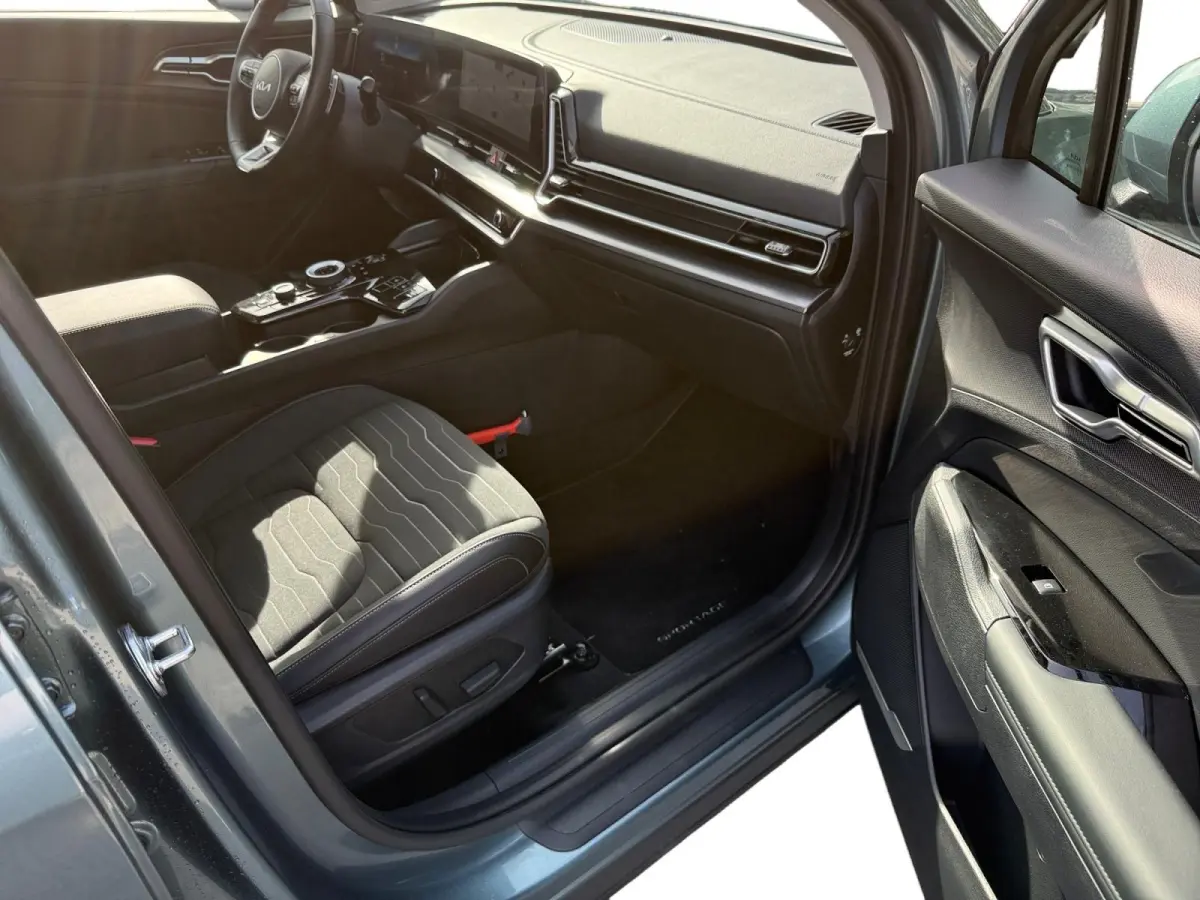 1.6 T-GDi Hybrid DynamicPlusLine | Navi | Clima | Adaptive Cruise | Camera | Panorama-/Schuifdak | Stoel-/Stuurverwarming | 18'' LM Velgen | Apple Carplay & Android Auto