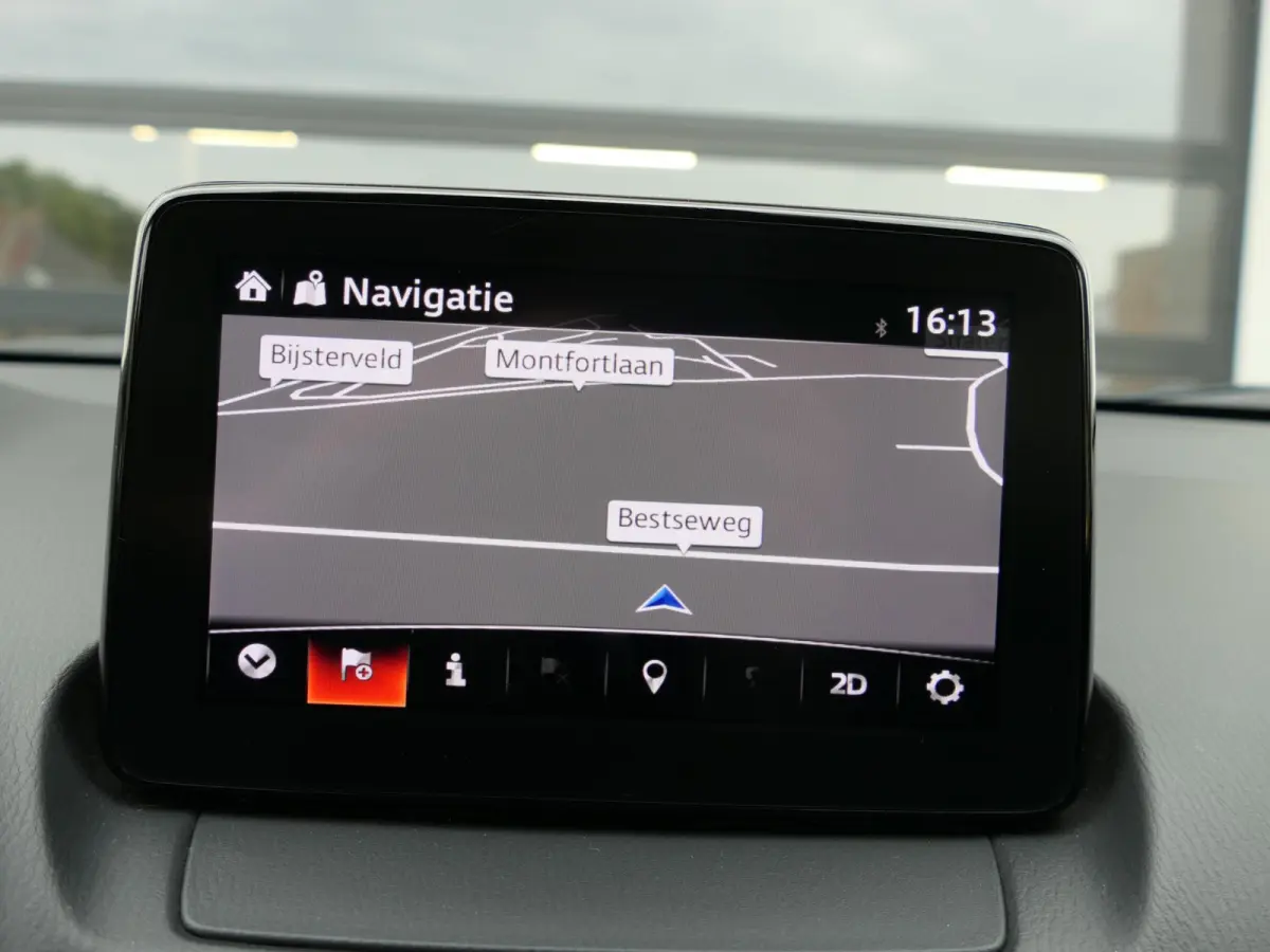 2.0 SkyActiv-G 120 Sport Selected | Climate Control | Cruise Control | Stoelverwarming | DAB radio | Trekhaak | Parkeersensoren achter | Origineel Nederlands