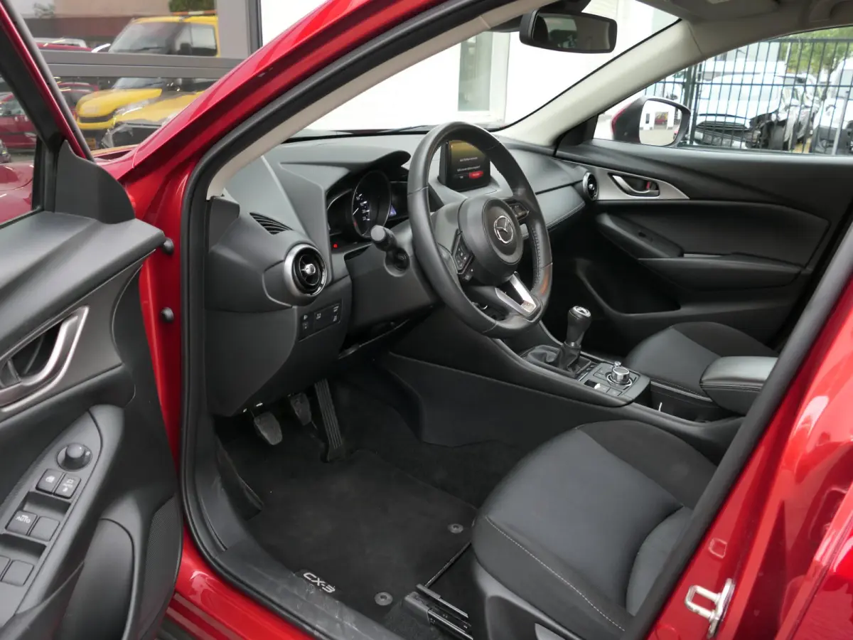 2.0 SkyActiv-G 120 Sport Selected | Climate Control | Cruise Control | Stoelverwarming | DAB radio | Trekhaak | Parkeersensoren achter | Origineel Nederlands