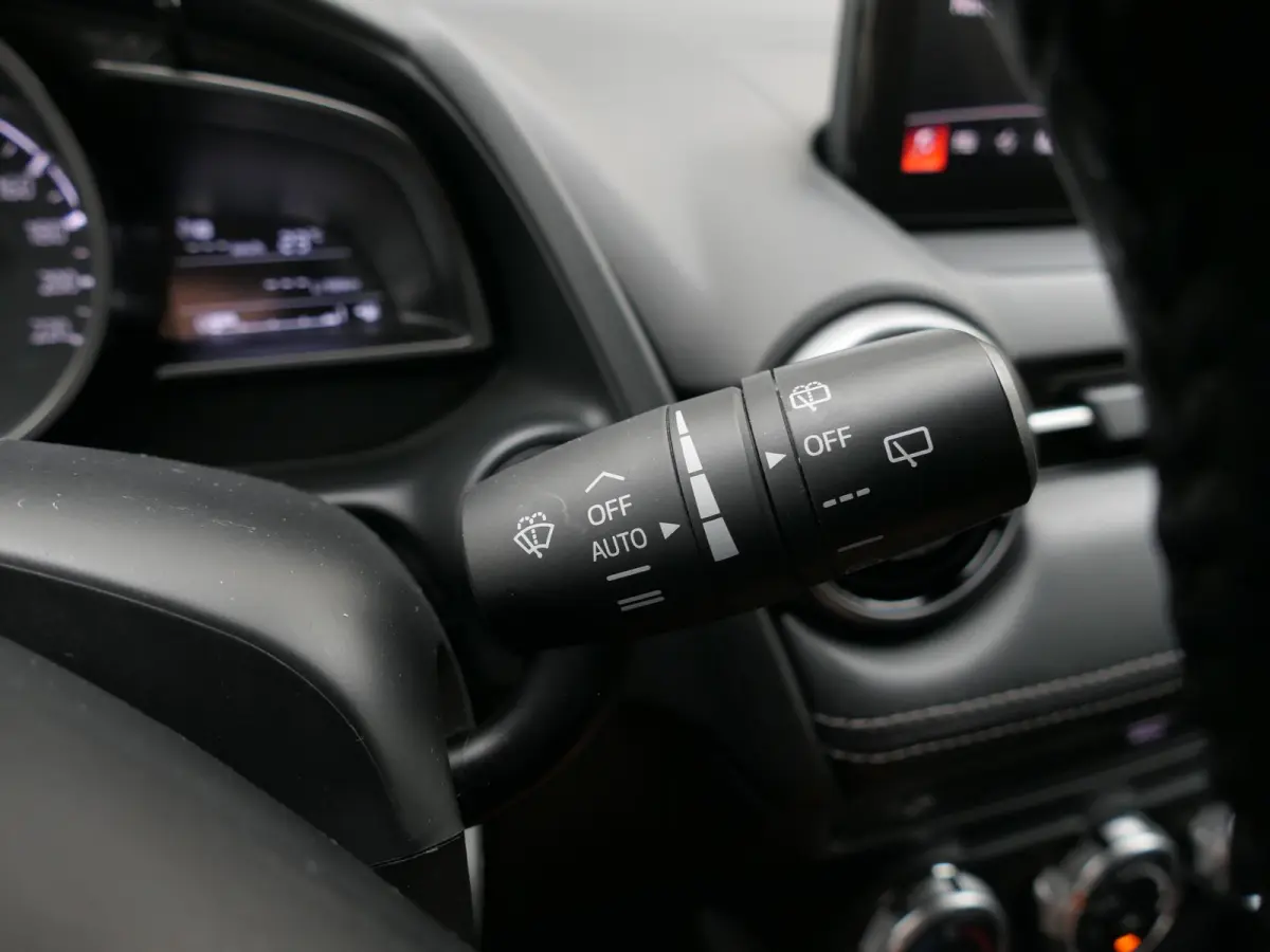 2.0 SkyActiv-G 120 Sport Selected | Climate Control | Cruise Control | Stoelverwarming | DAB radio | Trekhaak | Parkeersensoren achter | Origineel Nederlands