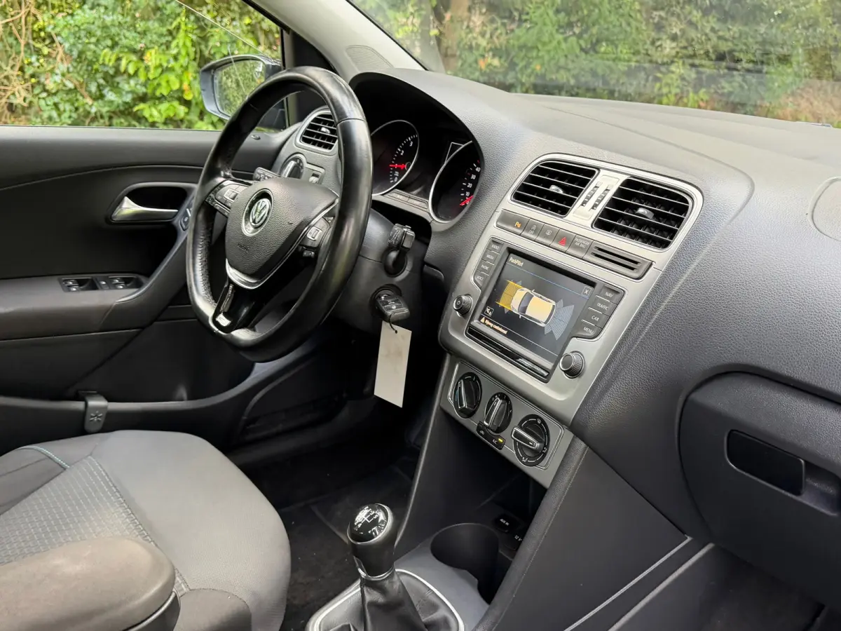 1.0 BlueMotion | Cruise + Navi + Airco