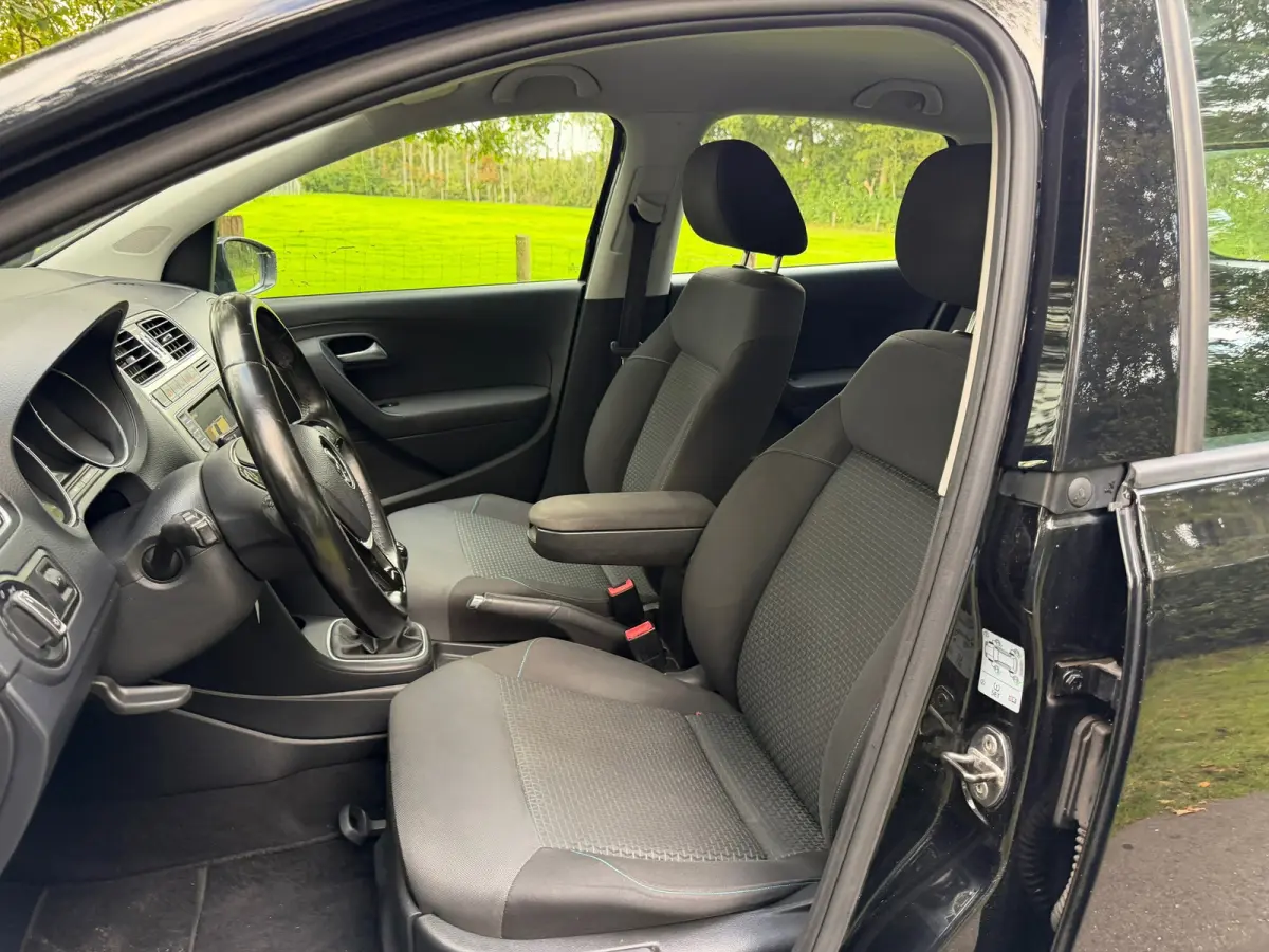 1.0 BlueMotion | Cruise + Navi + Airco