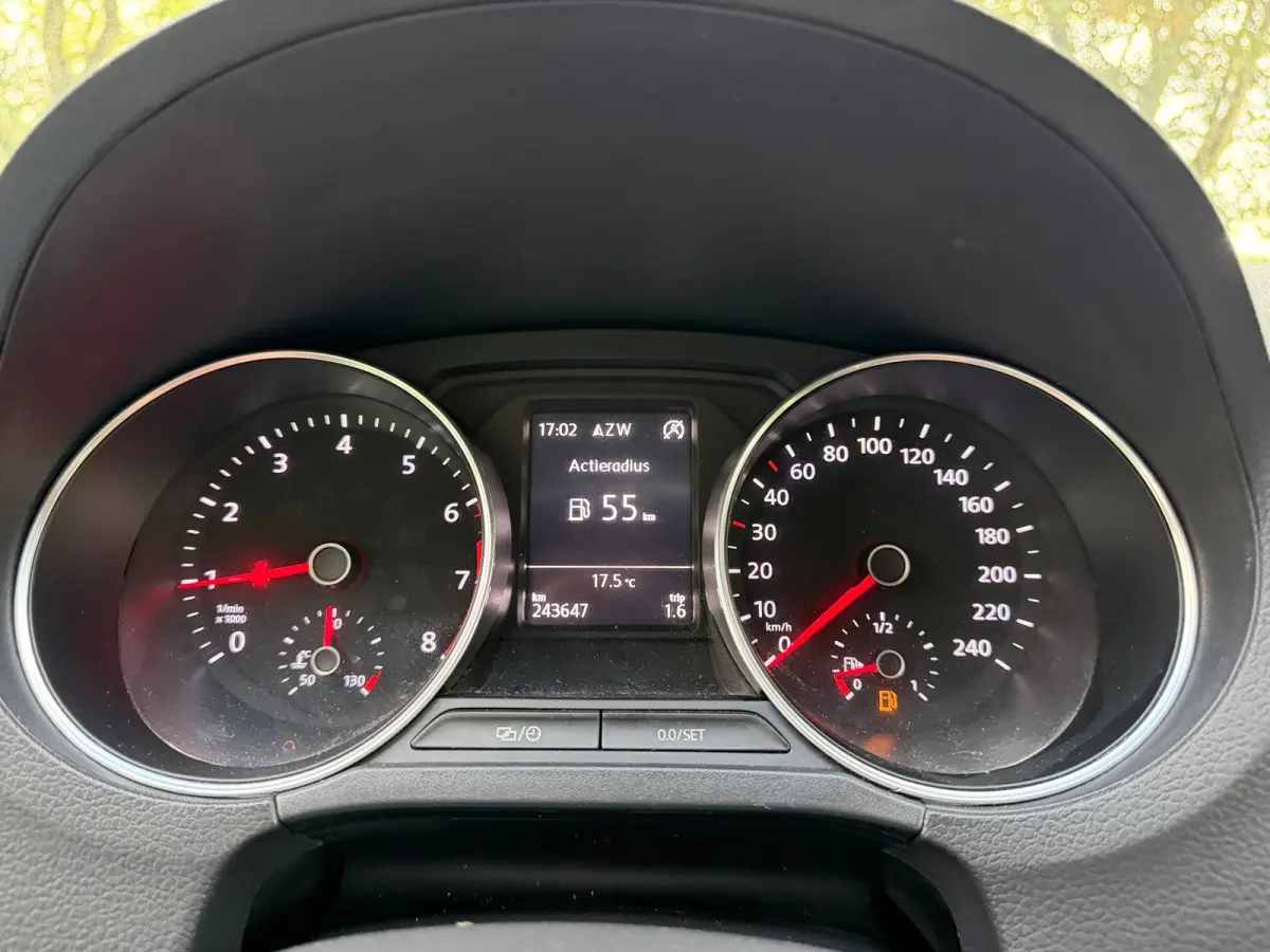 1.0 BlueMotion | Cruise + Navi + Airco
