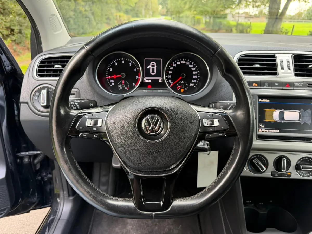 1.0 BlueMotion | Cruise + Navi + Airco