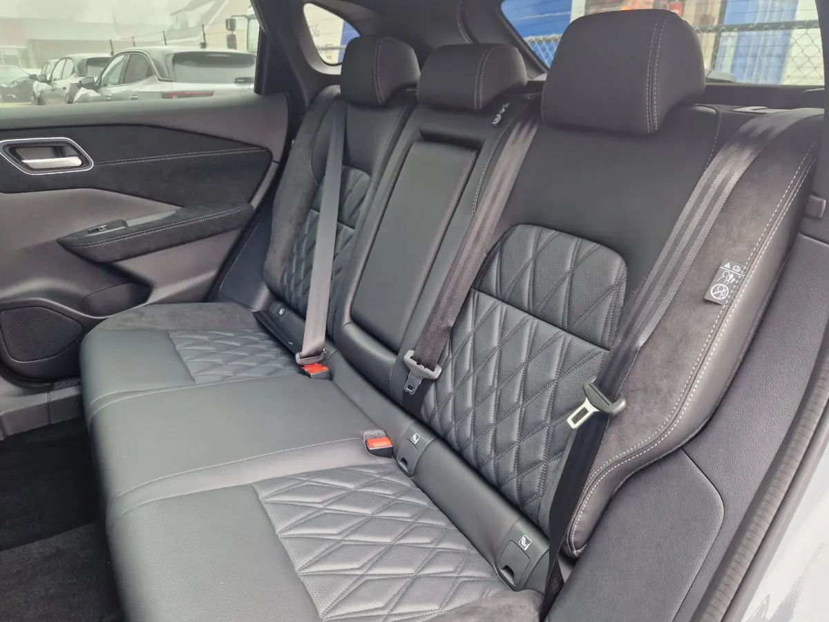 1.3 MHEV Xtronic Tekna Plus /Ceramic Grey Bi-Tone