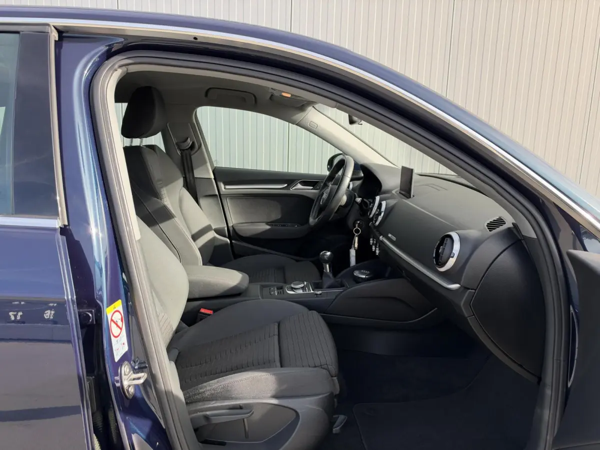 1.0 TFSI Sport Lease Edition|NL-Auto