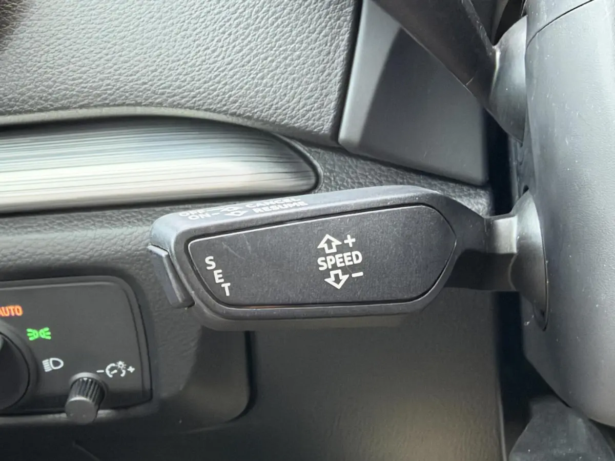 1.0 TFSI Sport Lease Edition|NL-Auto