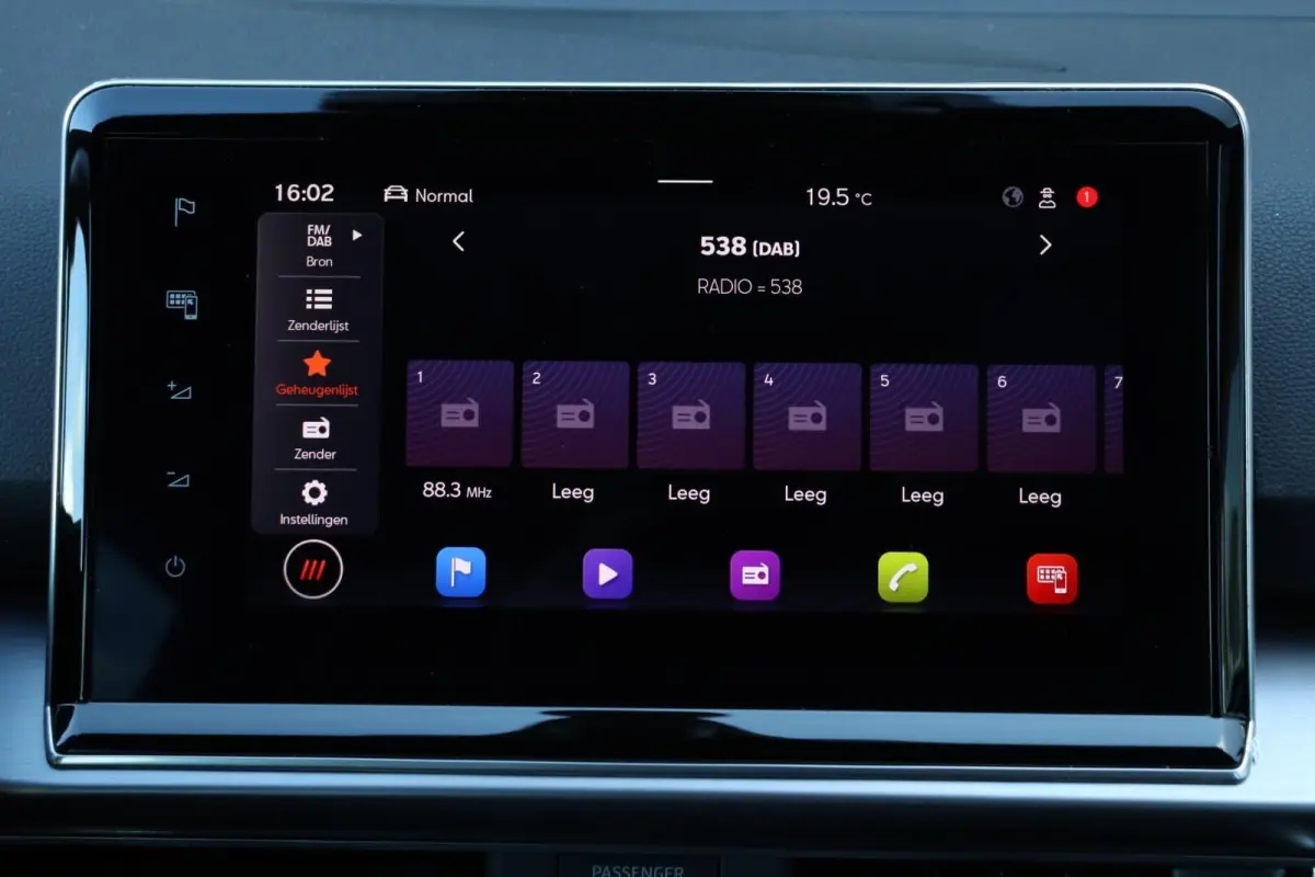 1.4 TSI e-Hybrid FR / 245PK / Vol Opties! / Virtual Cockpit / 360 Camera / Pano / LED / 19"!