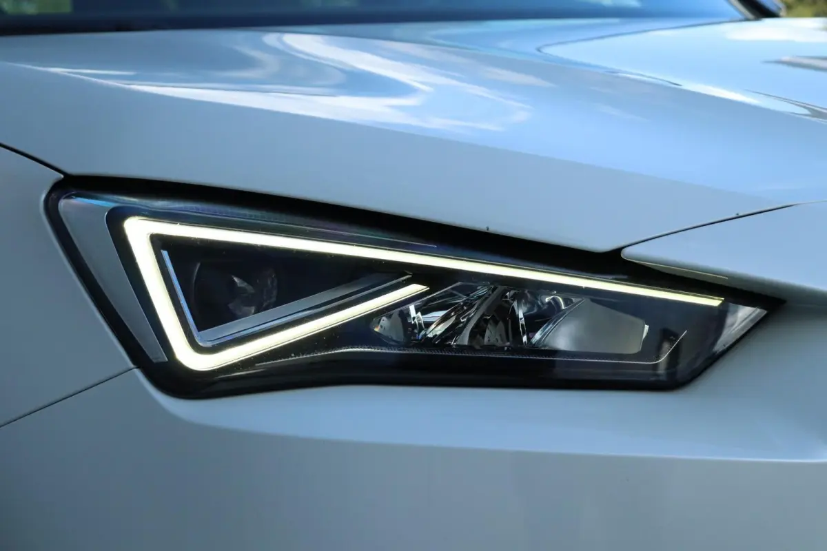 1.4 TSI e-Hybrid FR / 245PK / Vol Opties! / Virtual Cockpit / 360 Camera / Pano / LED / 19"!