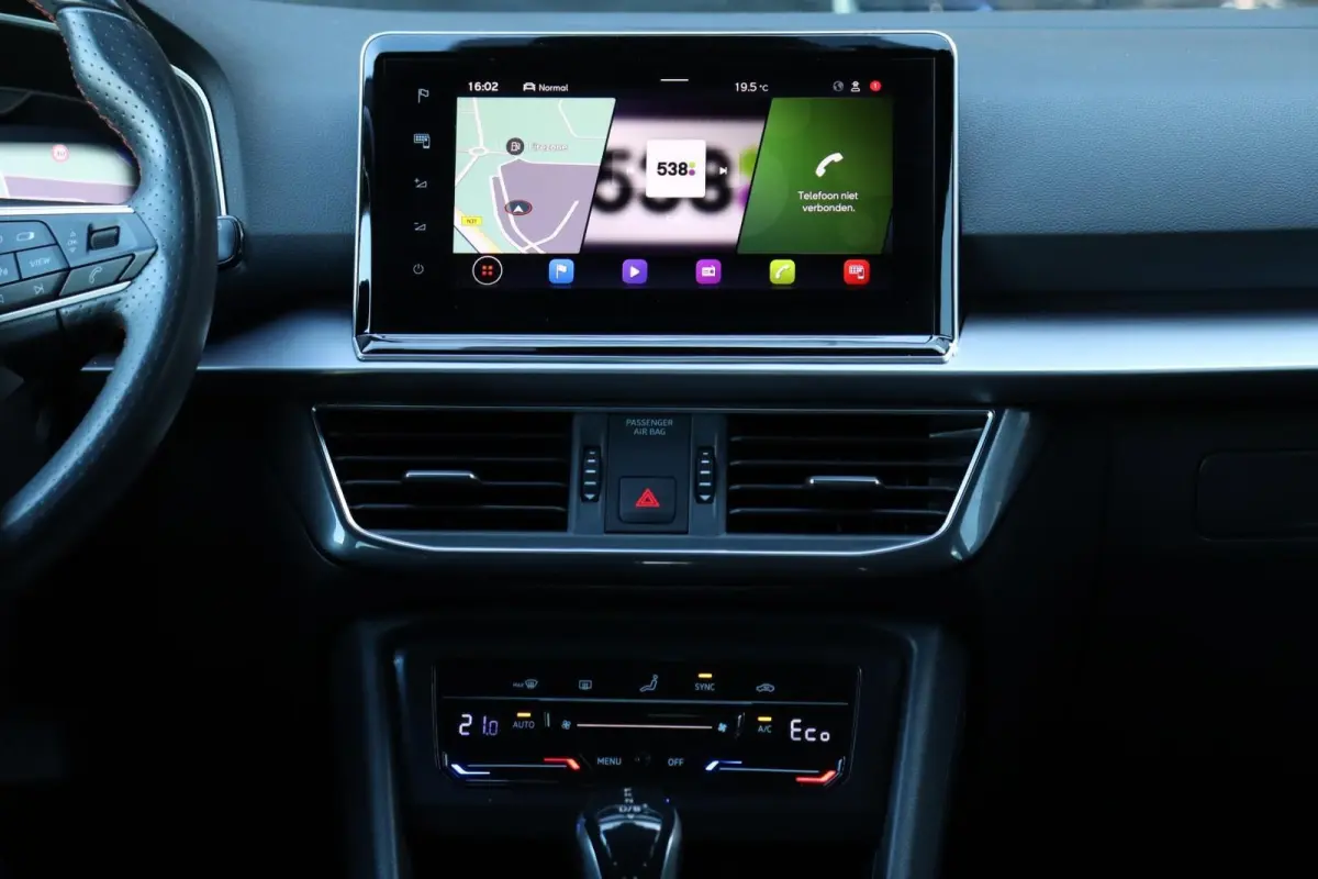 1.4 TSI e-Hybrid FR / 245PK / Vol Opties! / Virtual Cockpit / 360 Camera / Pano / LED / 19"!