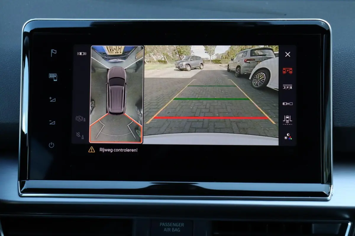 1.4 TSI e-Hybrid FR / 245PK / Vol Opties! / Virtual Cockpit / 360 Camera / Pano / LED / 19"!
