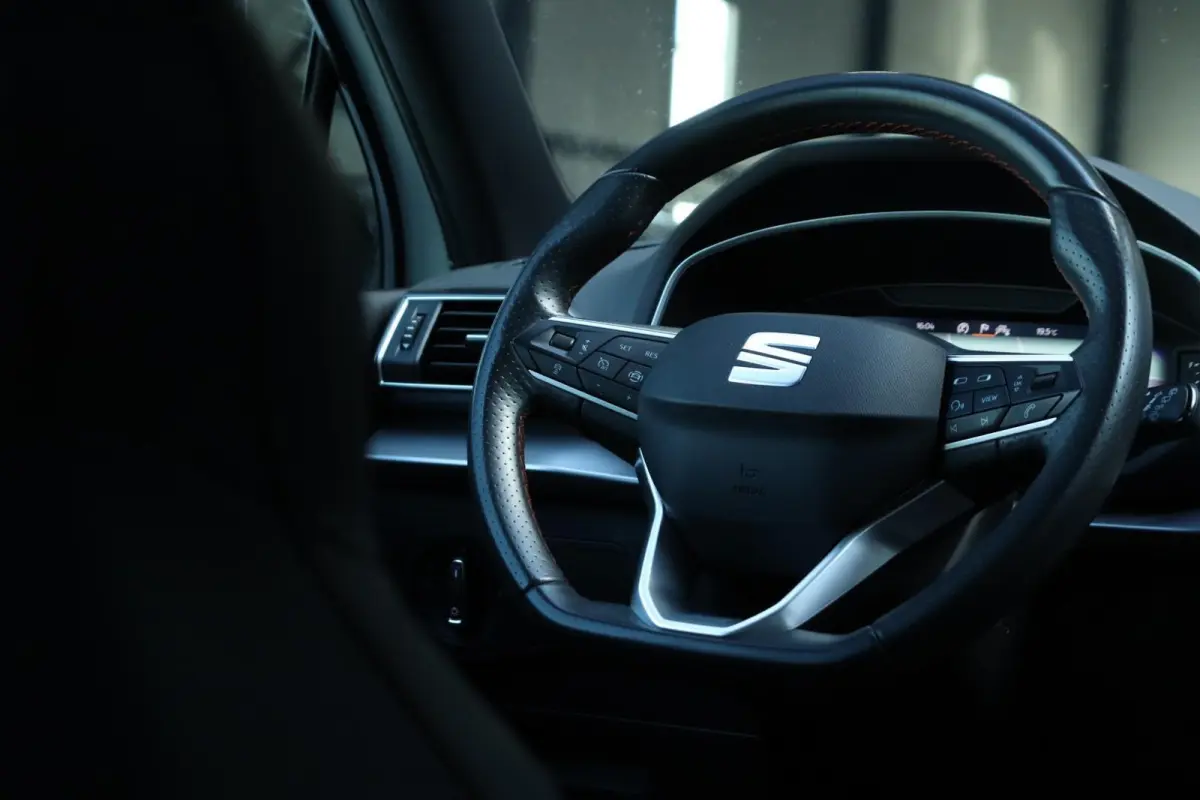 1.4 TSI e-Hybrid FR / 245PK / Vol Opties! / Virtual Cockpit / 360 Camera / Pano / LED / 19"!