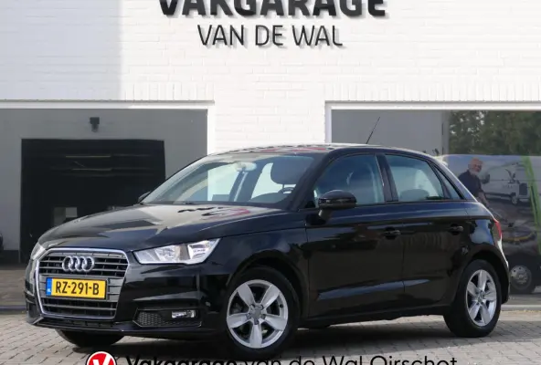 1.0 TFSI Pro Line | Navigatie | Airco | Radio | Parkeersensoren | Cruise Control | Multifunctioneel stuurwiel | Trekhaak | Origineel Nederlands