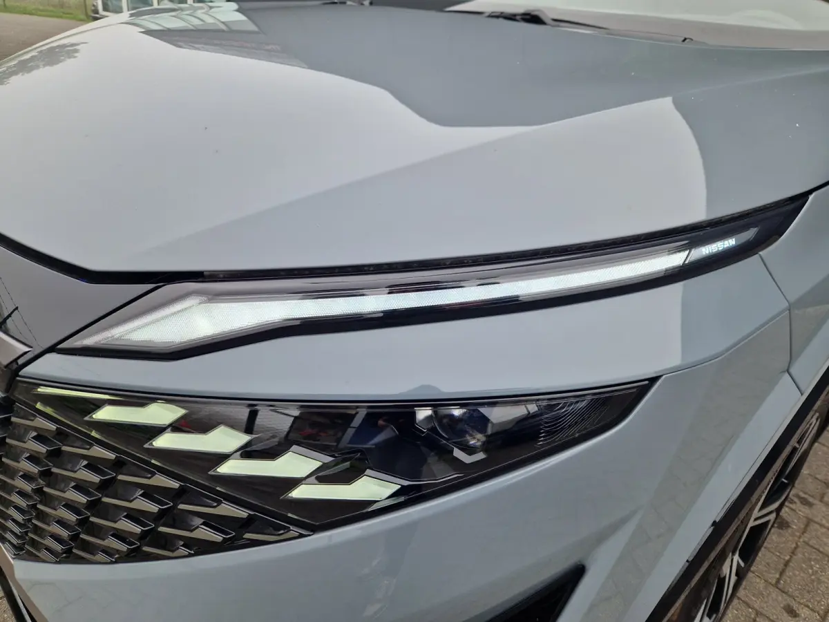 1.3 MHEV Xtronic Tekna Plus /Ceramic Grey Bi-Tone