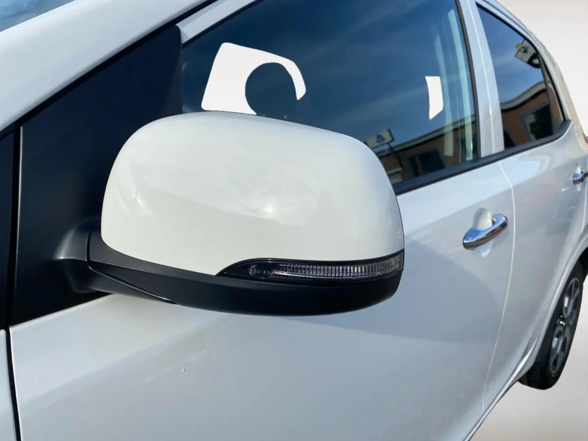 1.0 DPi DynamicPlusLine | AUTOMAAT | Climate control | Navigatie | Parkeercamera | 15 inch LM-velgen | Keyless |