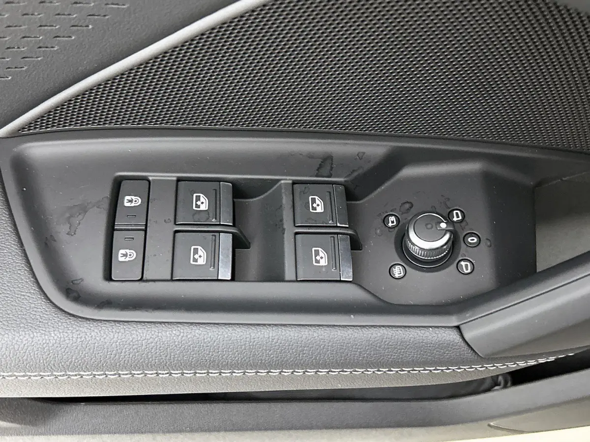 1.5 e-hybrid S edition Competition