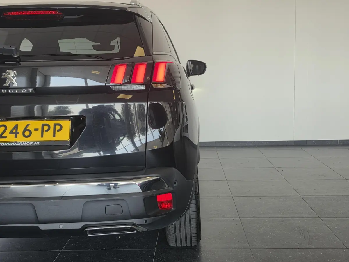 1.6 HYbrid4 300 GT | Leder | Stoelverwarming | Apple Carplay & Android Auto