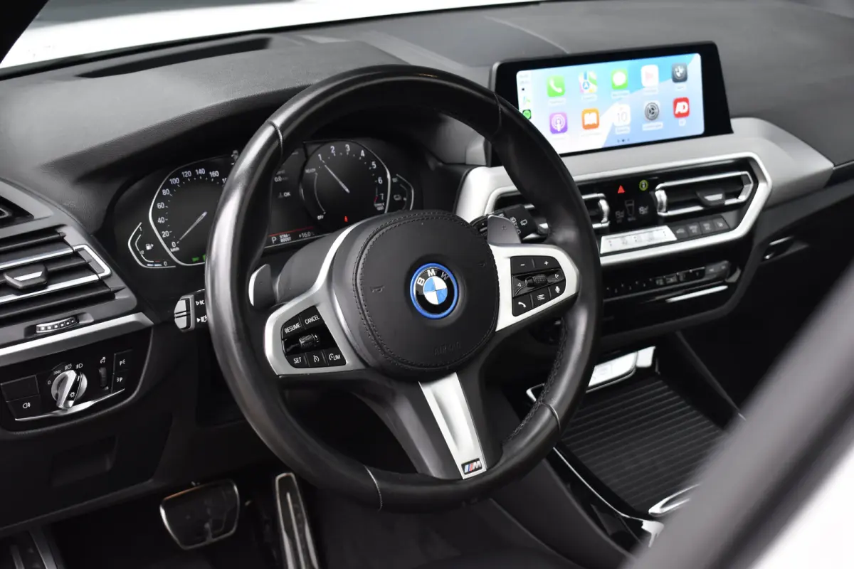 xDrive30e M Sport | Pano | 21'' Wielen | Camera | CarPlay | Head-Up | Stoelverwarming | Sfeerverlichting |