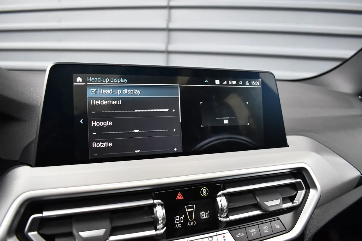 xDrive30e M Sport | Pano | 21'' Wielen | Camera | CarPlay | Head-Up | Stoelverwarming | Sfeerverlichting |