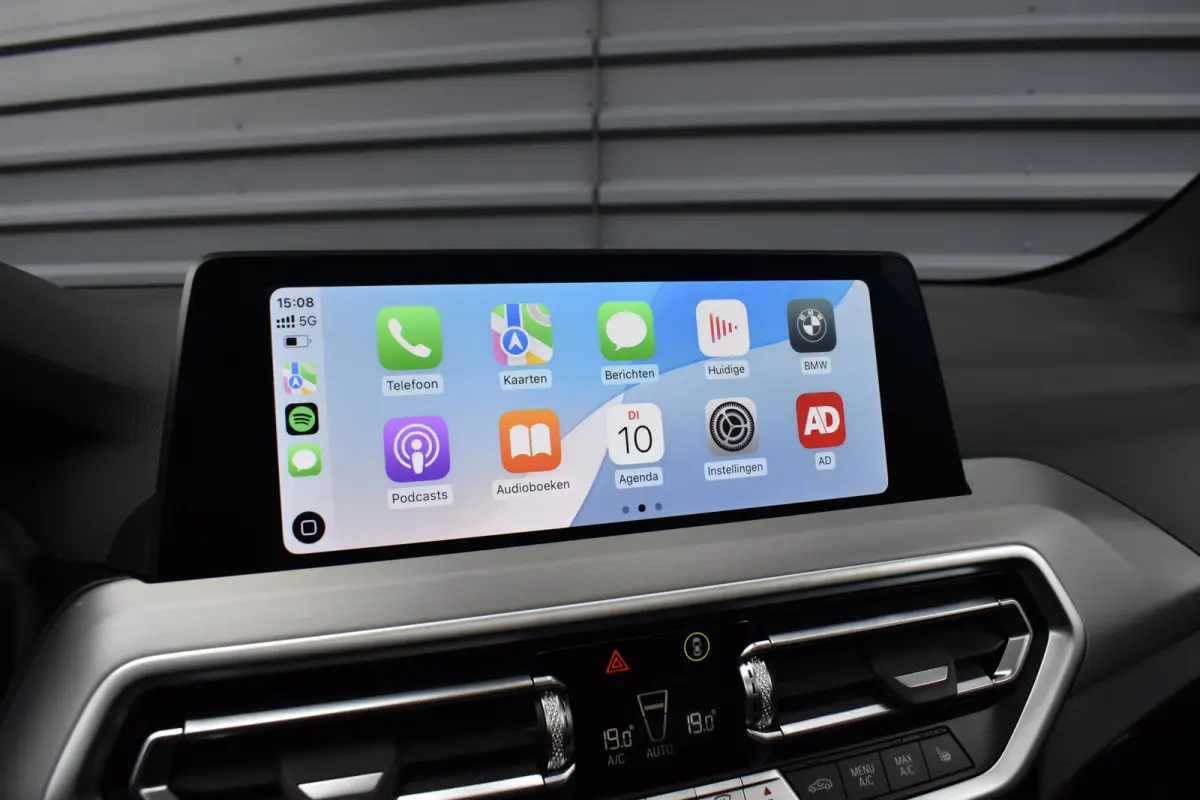 xDrive30e M Sport | Pano | 21'' Wielen | Camera | CarPlay | Head-Up | Stoelverwarming | Sfeerverlichting |