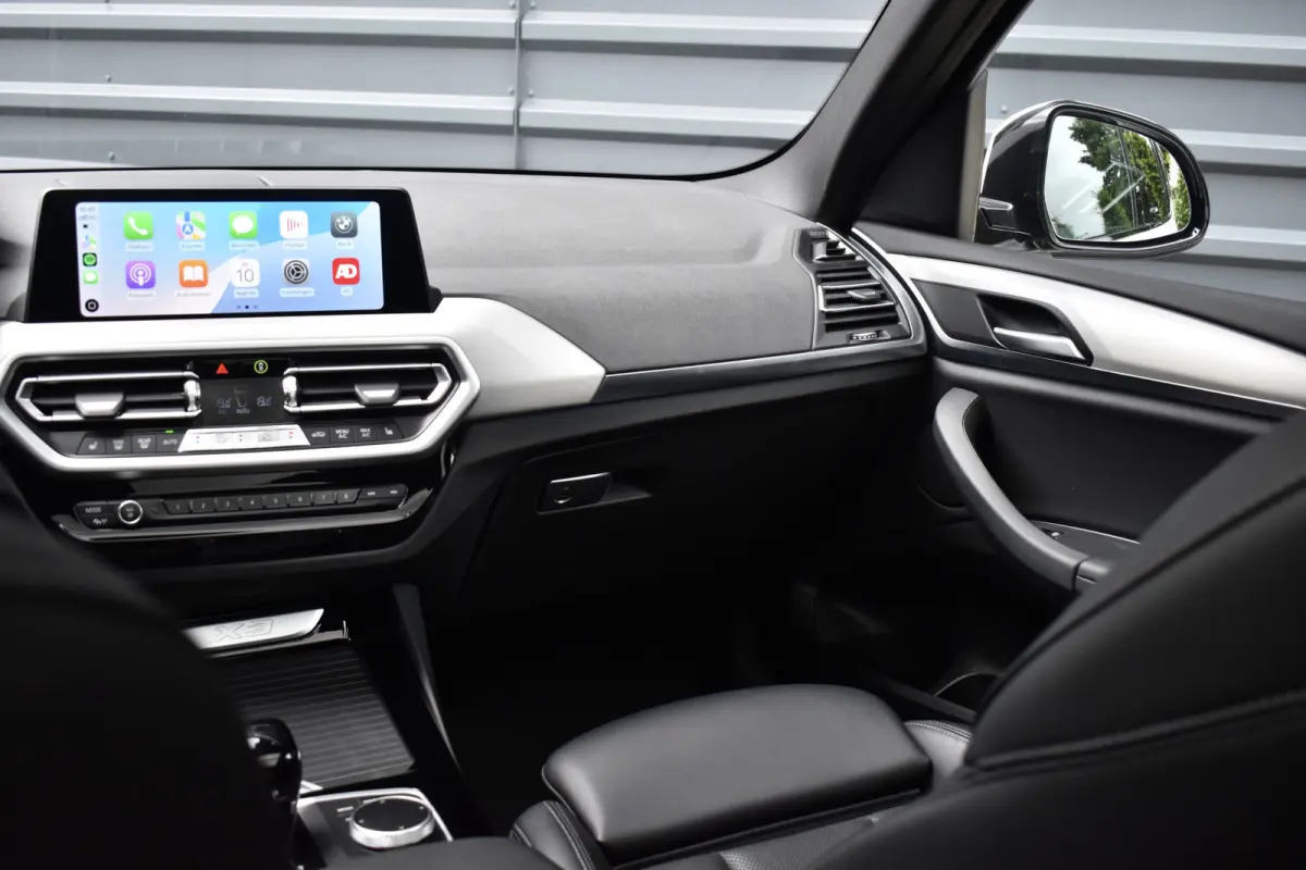 xDrive30e M Sport | Pano | 21'' Wielen | Camera | CarPlay | Head-Up | Stoelverwarming | Sfeerverlichting |
