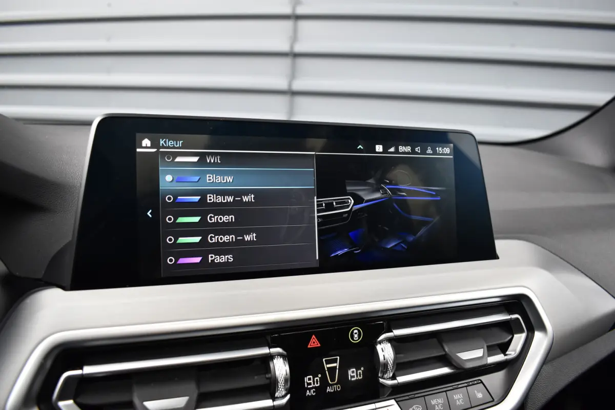 xDrive30e M Sport | Pano | 21'' Wielen | Camera | CarPlay | Head-Up | Stoelverwarming | Sfeerverlichting |
