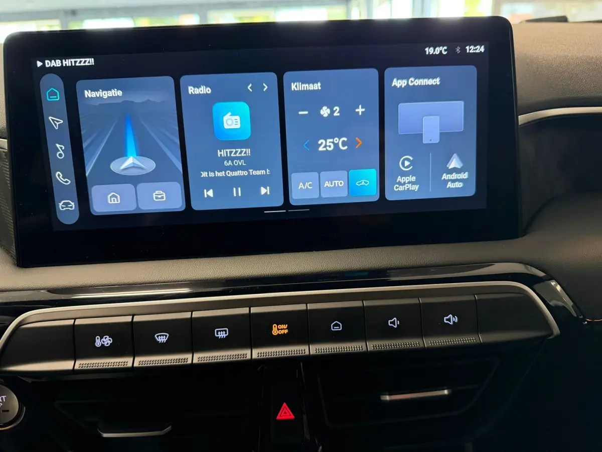 1.5 Hybrid+ Luxury | CAMERA | CAR PLAY |