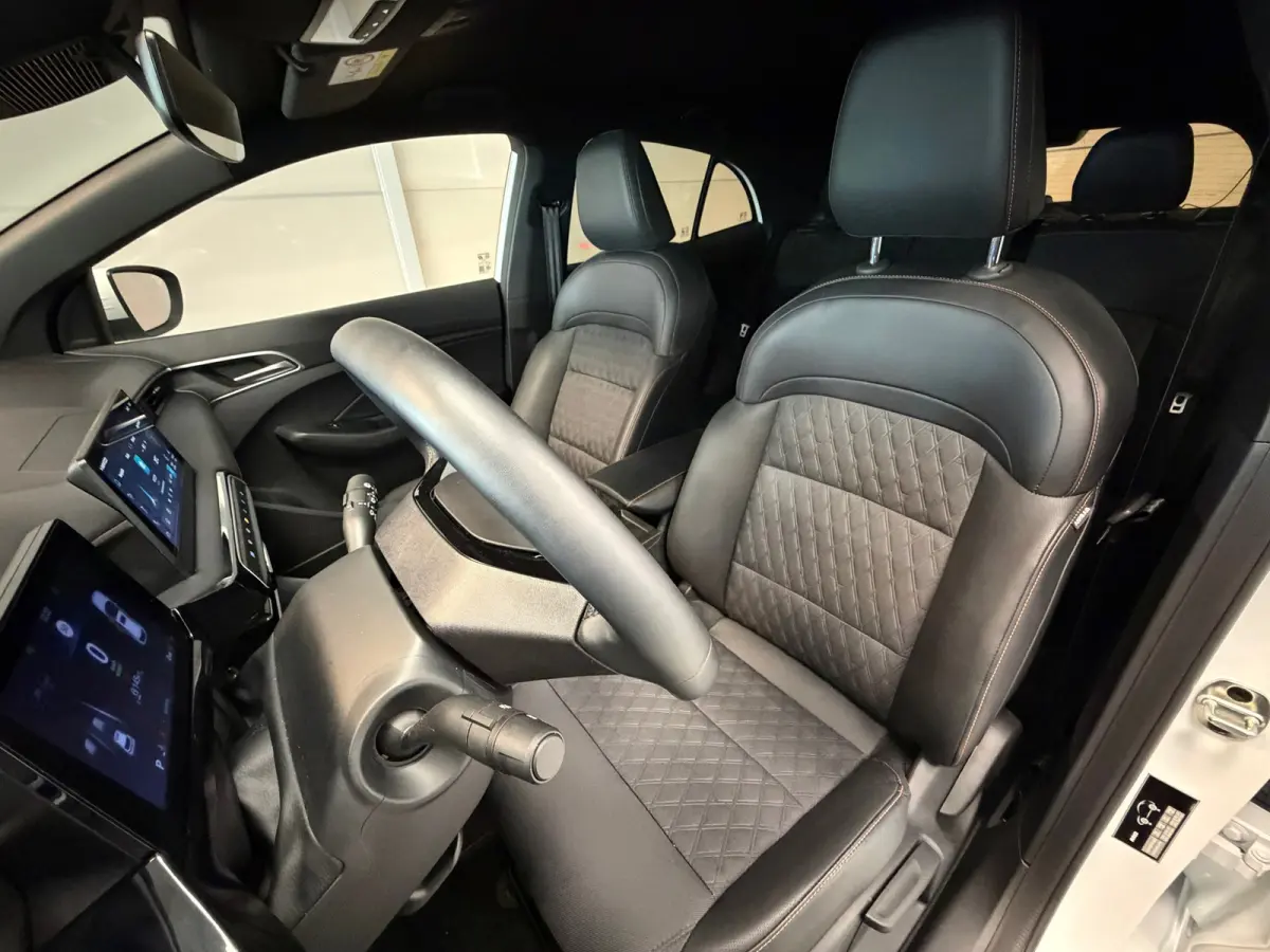 1.5 Hybrid+ Luxury | CAMERA | CAR PLAY |