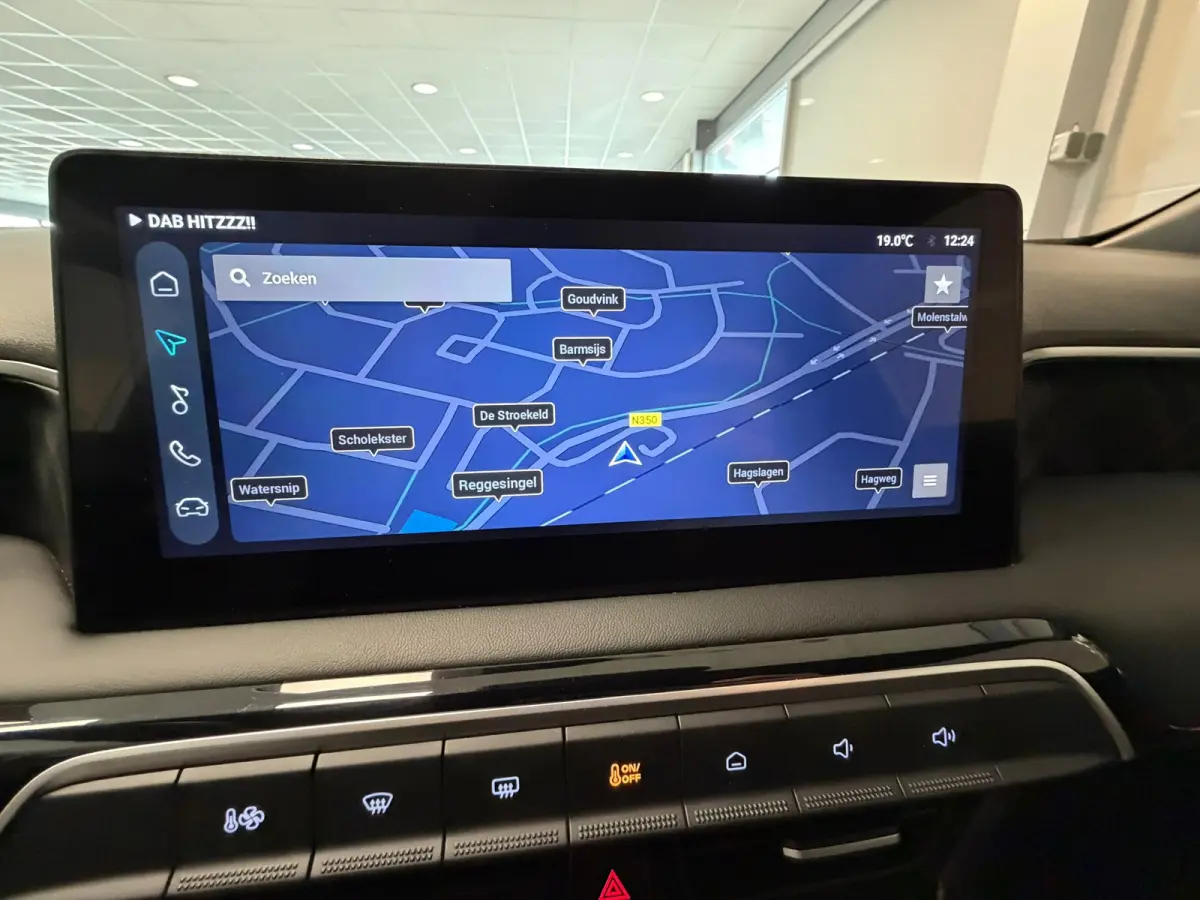 1.5 Hybrid+ Luxury | CAMERA | CAR PLAY |