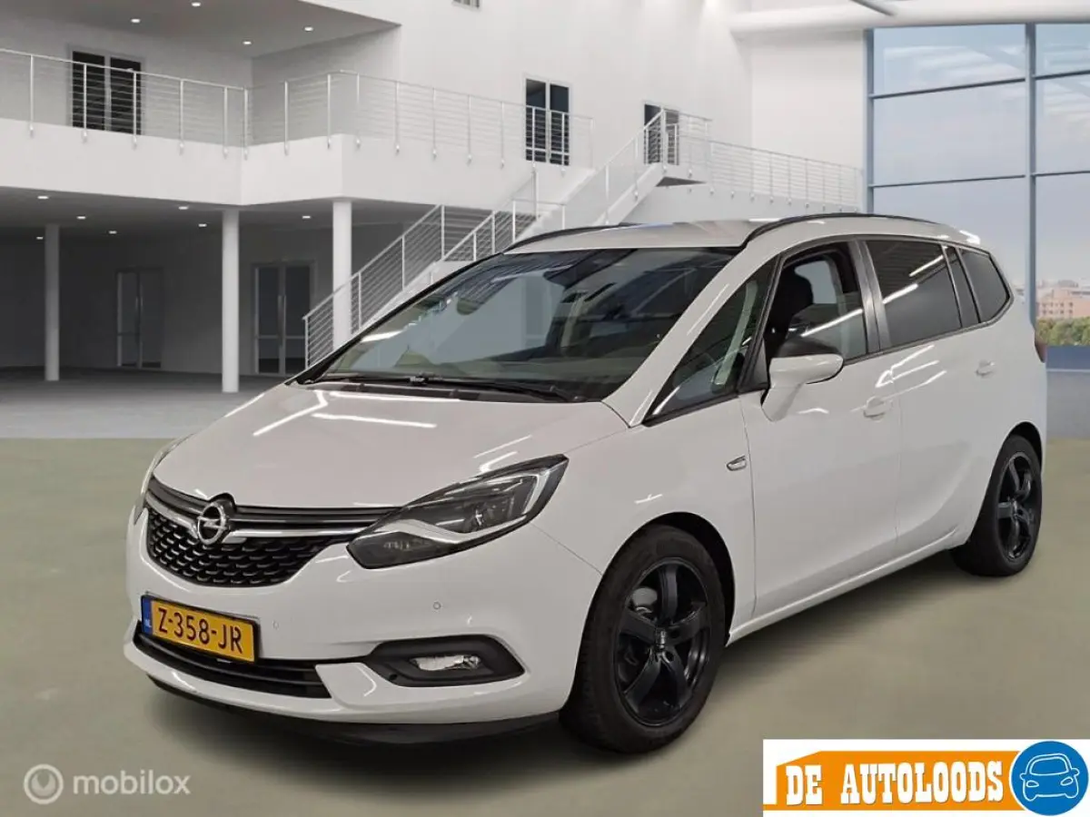 Tourer 1.4 Innovation 7 Persoons Automaat