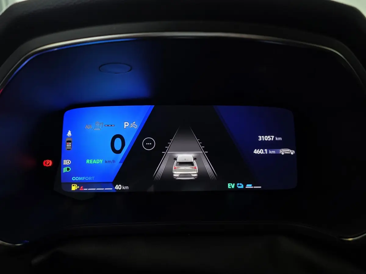 1.6 E-Tech full hybrid 145 iconic | Stoel & Stuur Verwarming | 360° Camera | Apple Carplay & Android Auto