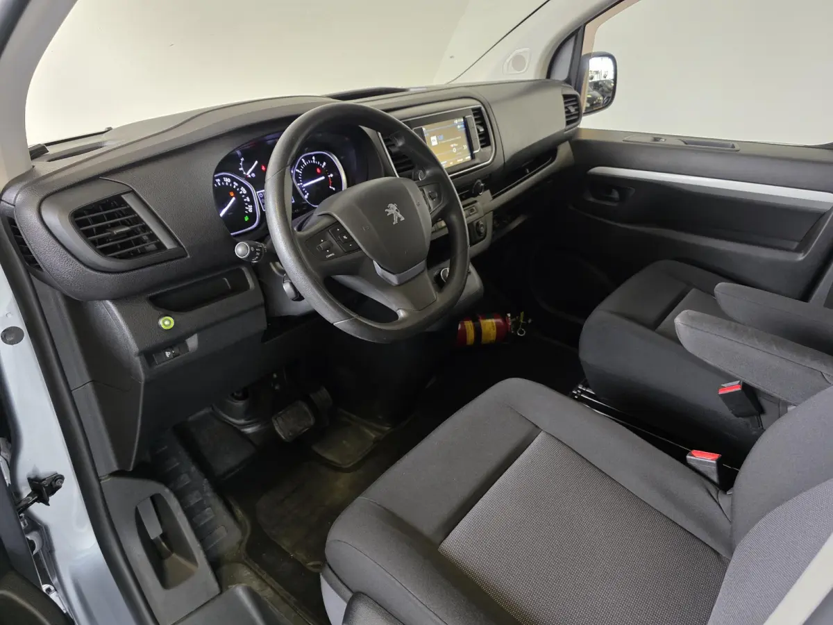 2.0 BlueHDI 180 S&S DC | Trekhaak | Camera | Apple Carplay & Android Auto |