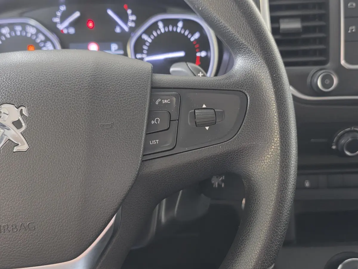 2.0 BlueHDI 180 S&S DC | Trekhaak | Camera | Apple Carplay & Android Auto |
