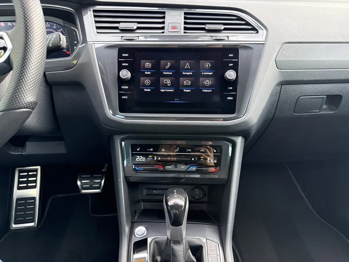 1.4 TSI eHybrid R-Line Business | Vol opties | BTW | Pano | Leder | Elek stoelen
