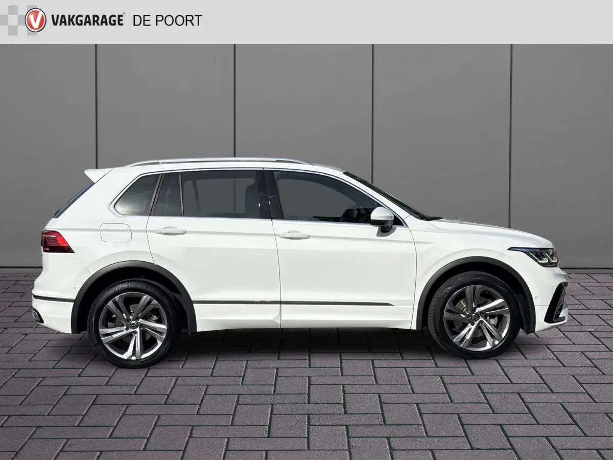 1.4 TSI eHybrid R-Line Business | Vol opties | BTW | Pano | Leder | Elek stoelen